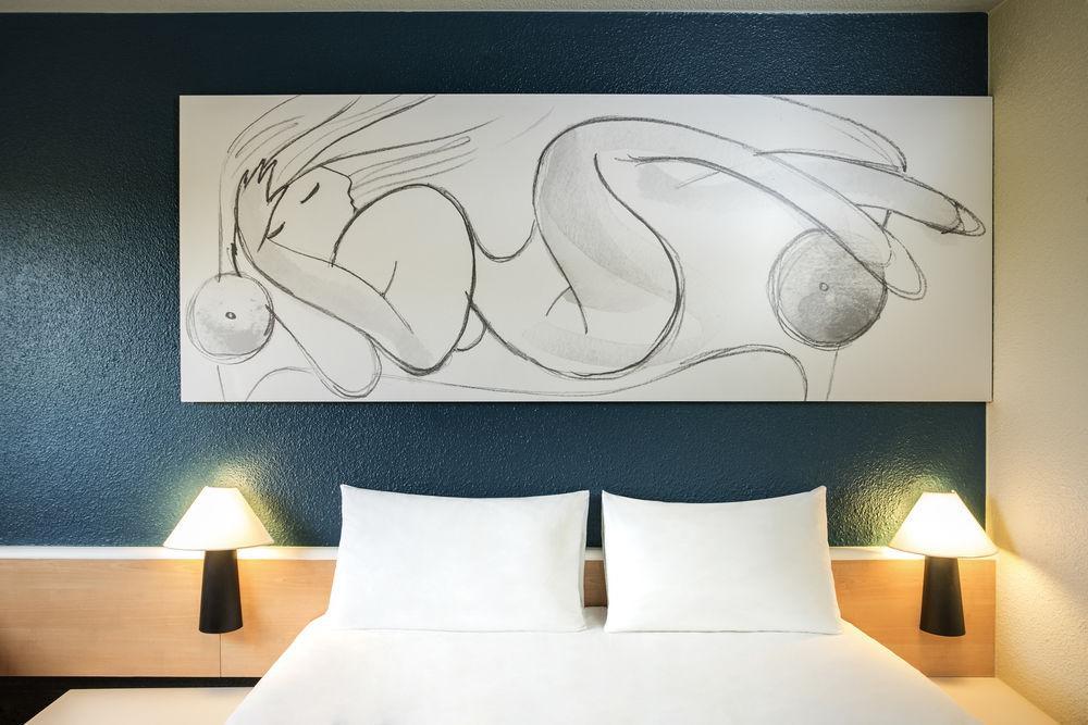 Ibis Hotel