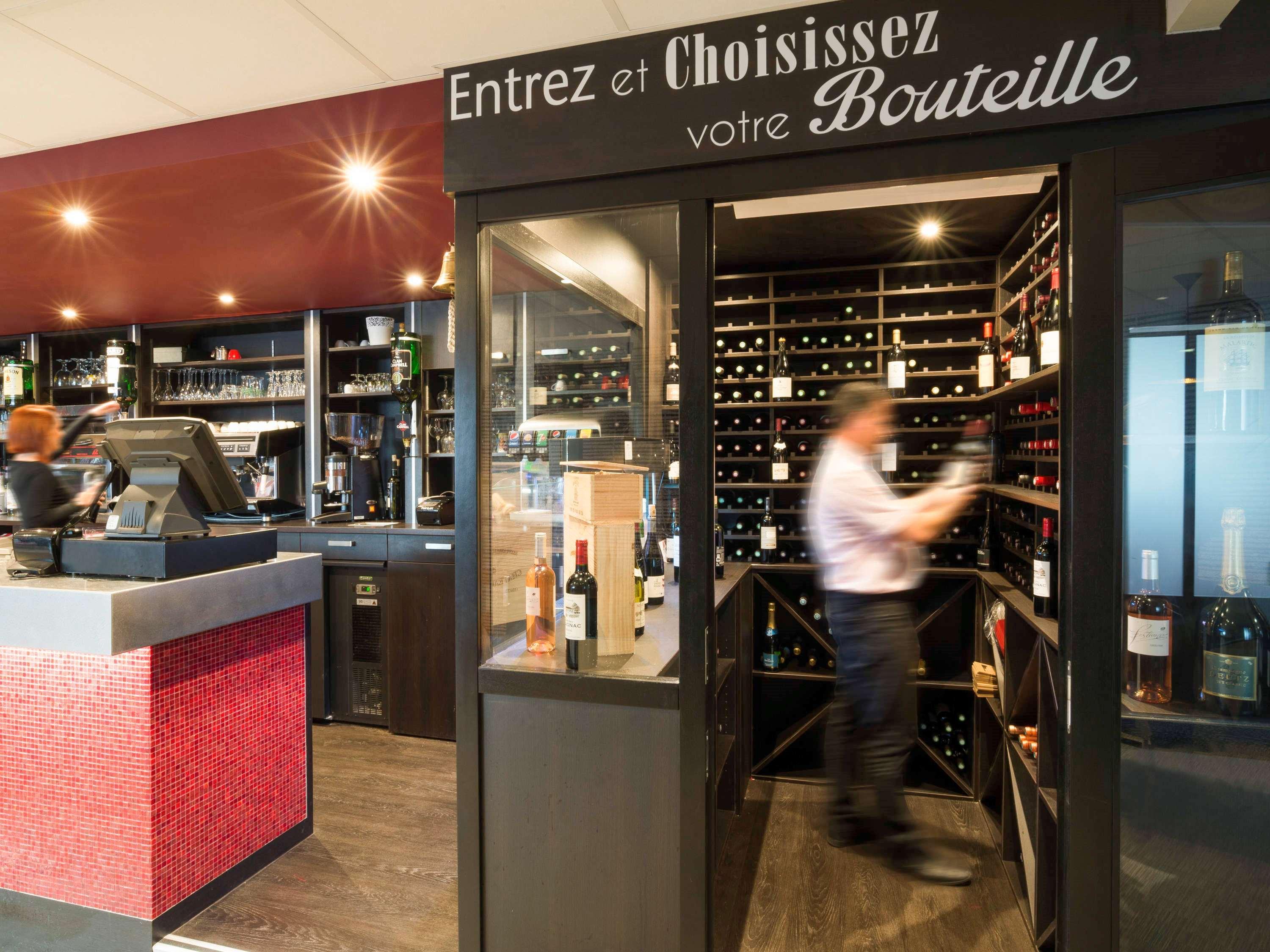 Ibis Hotel 3*